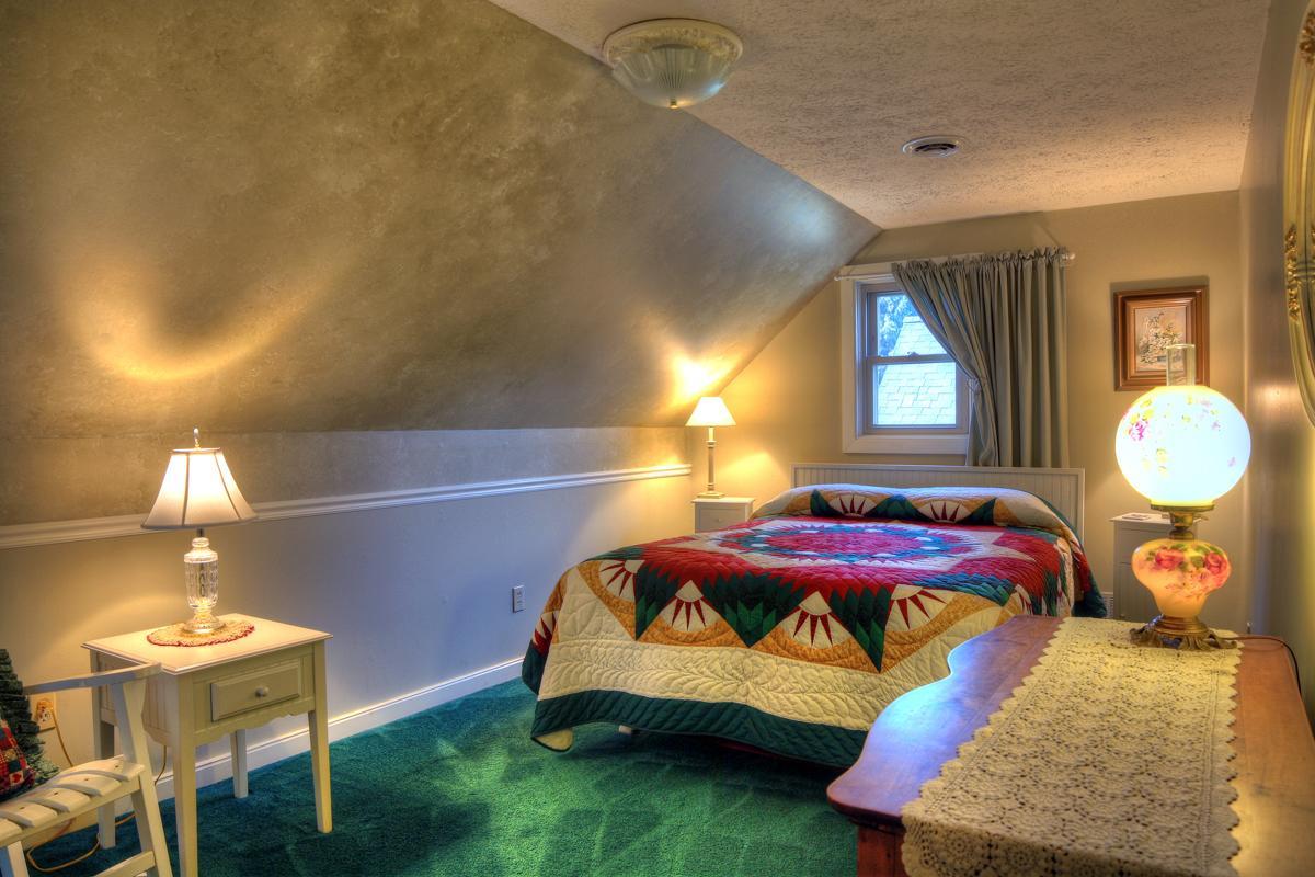 Los Gatos Bed & Breakfast Penn Yan Bagian luar foto