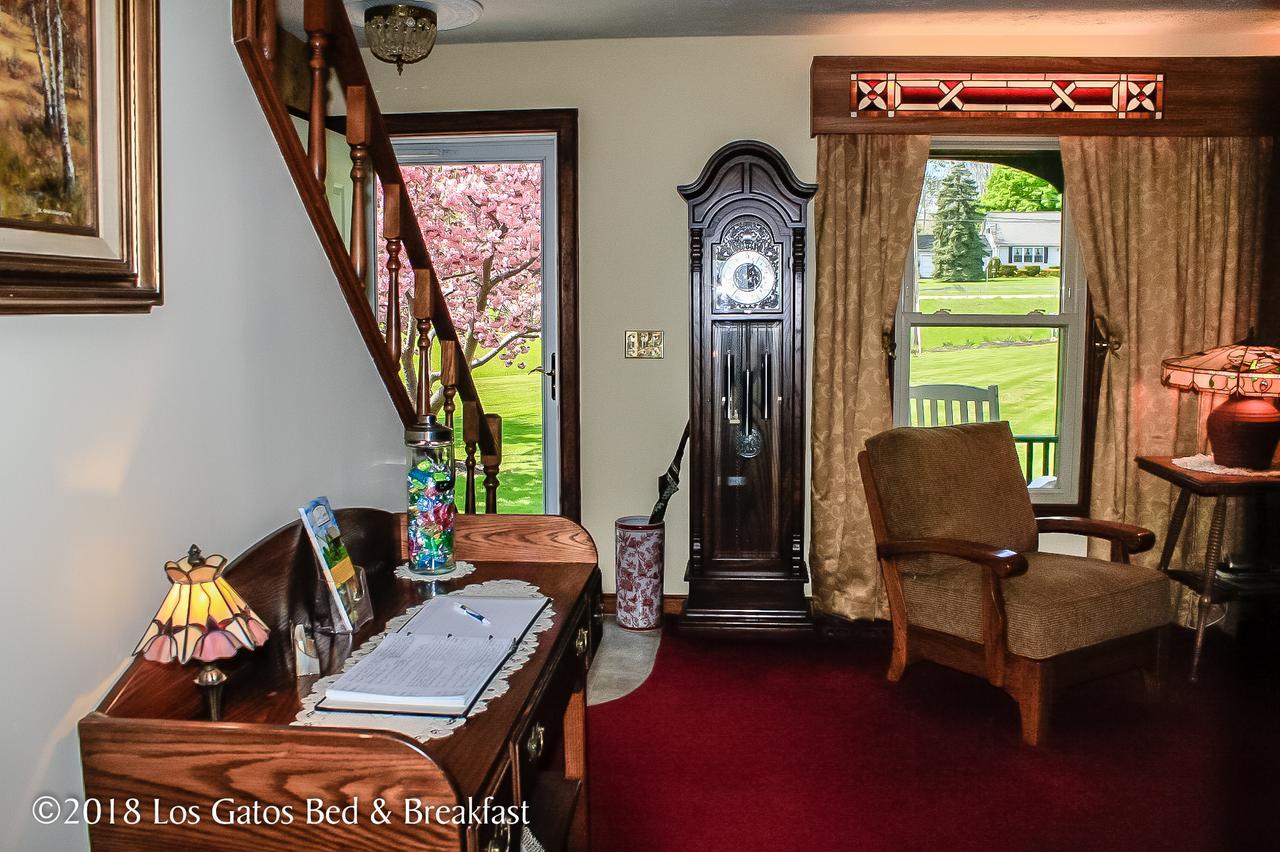 Los Gatos Bed & Breakfast Penn Yan Bagian luar foto